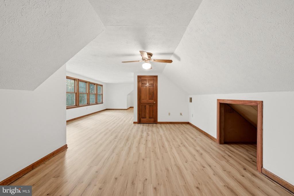 10393 HARRY BYRD HIGHWAY