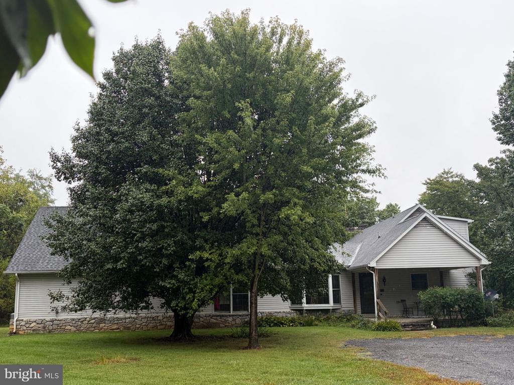 10393 HARRY BYRD HIGHWAY