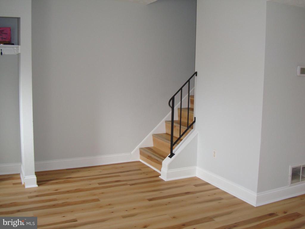 208 MOORE DRIVE