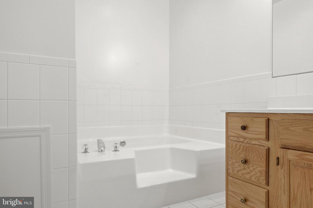 179 CLIFTON ROAD