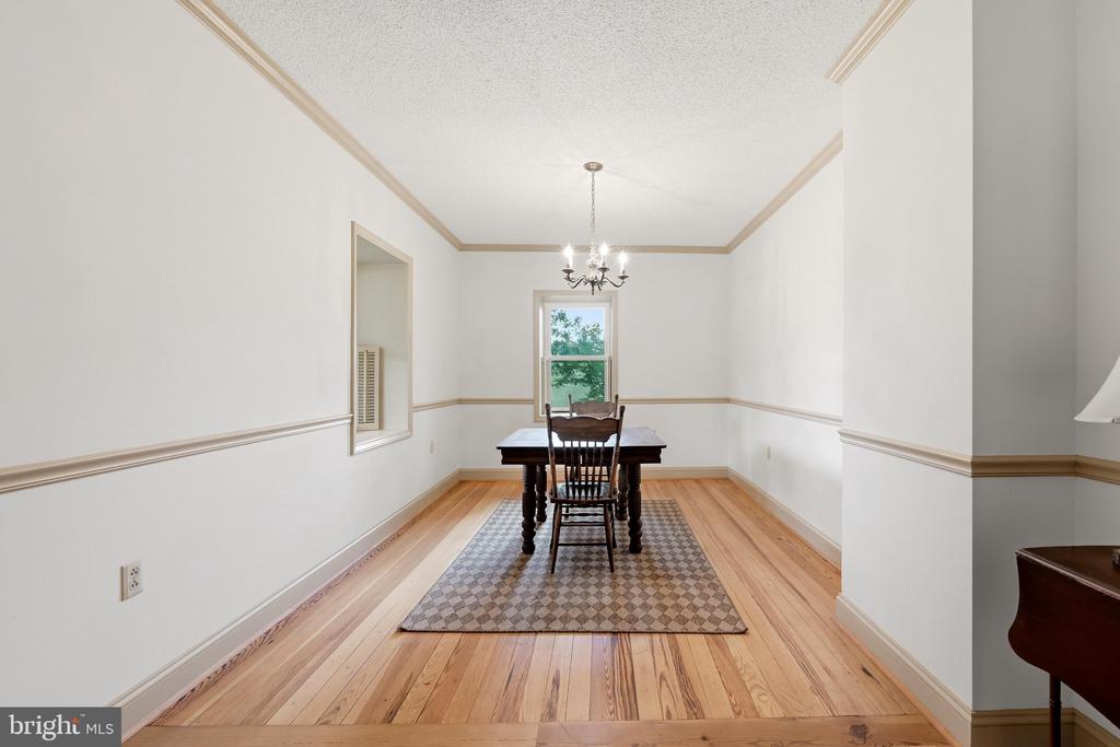 936 GUN BARREL RD