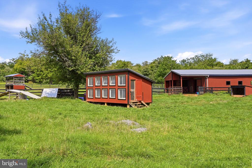 936 GUN BARREL RD
