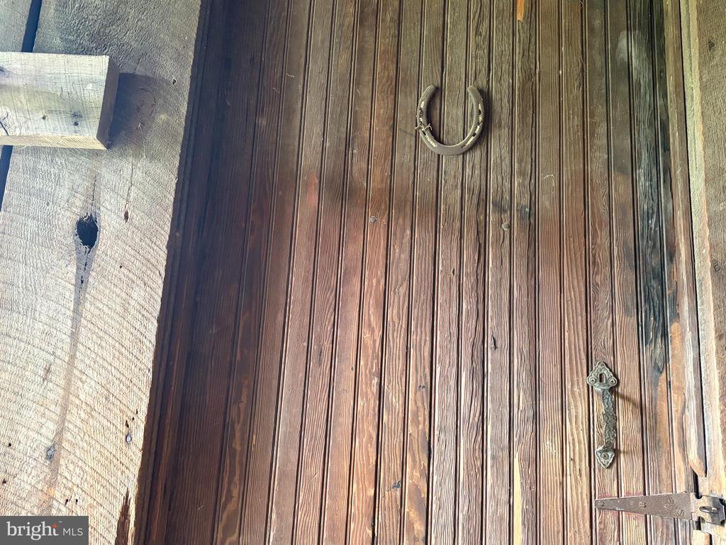936 GUN BARREL RD