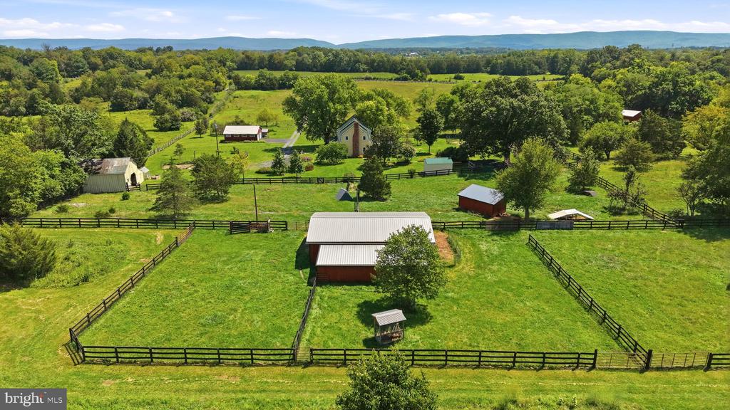 936 GUN BARREL RD