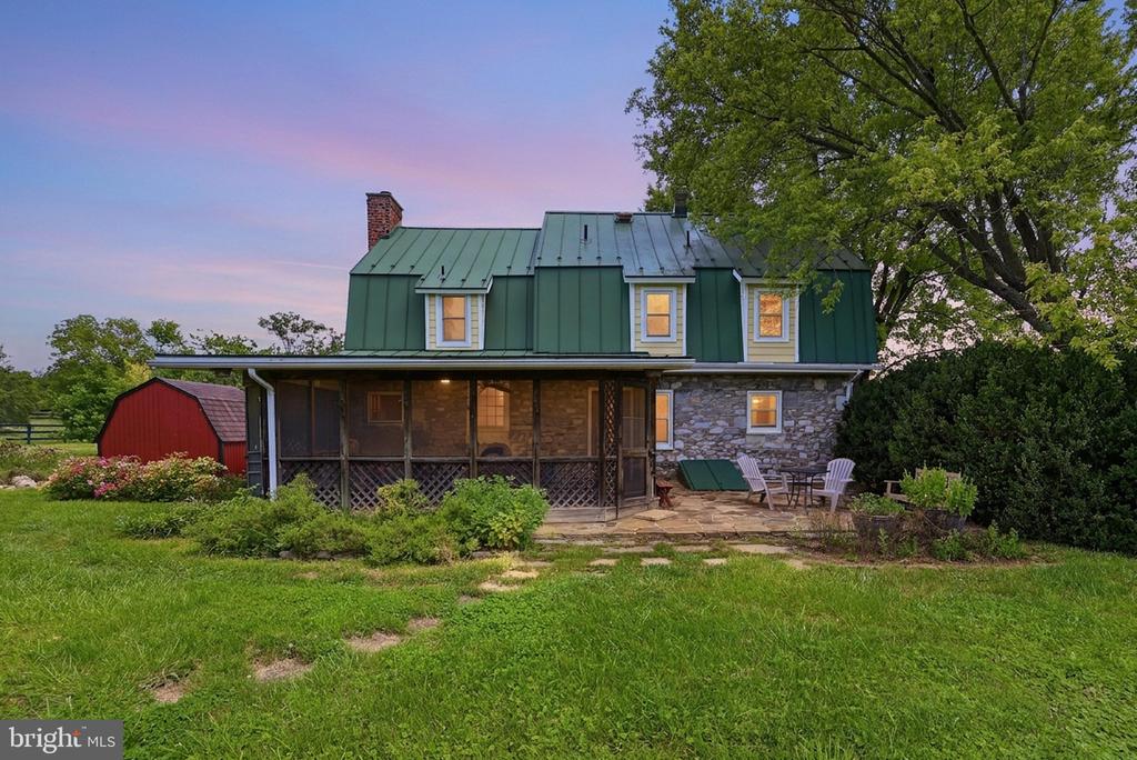 936 GUN BARREL RD