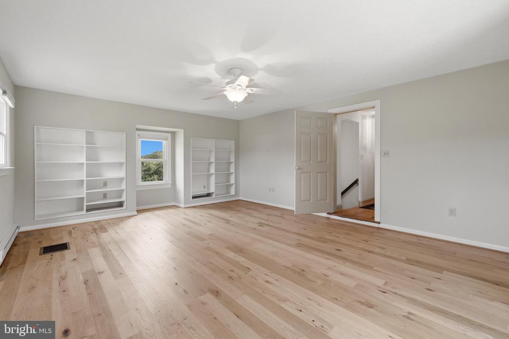 936 GUN BARREL RD