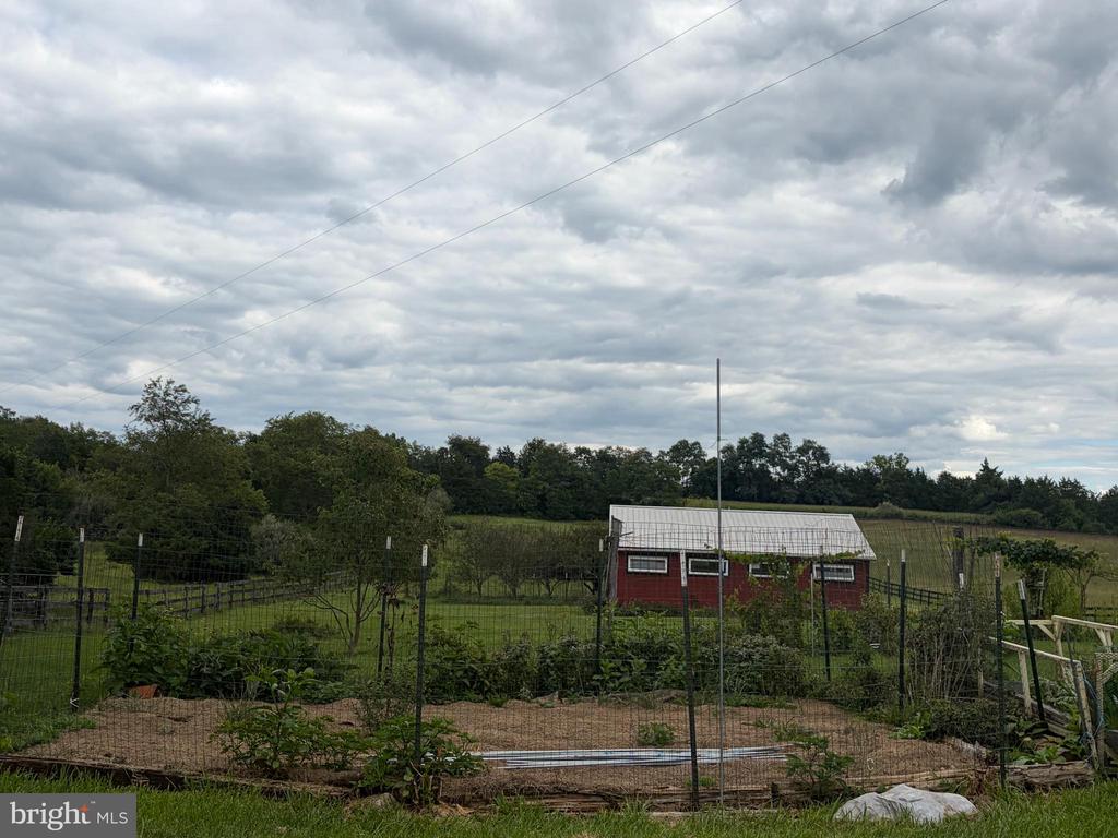 936 GUN BARREL RD