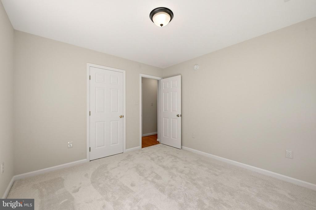 2983 OLD WINCHESTER ROAD