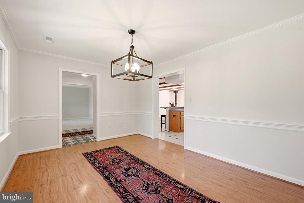 2983 OLD WINCHESTER ROAD