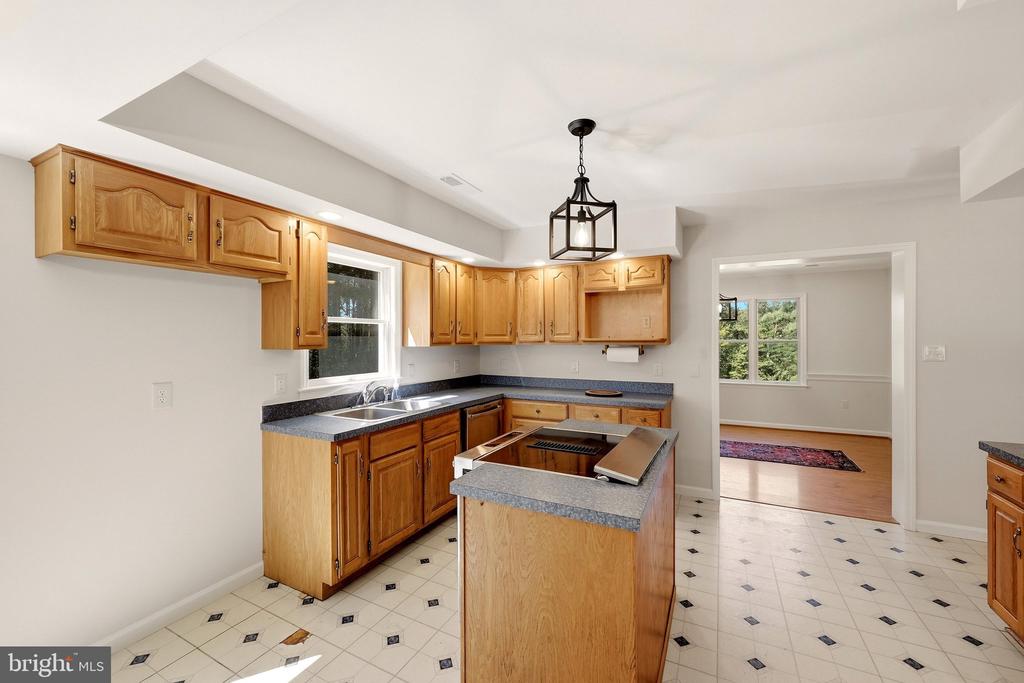 2983 OLD WINCHESTER ROAD