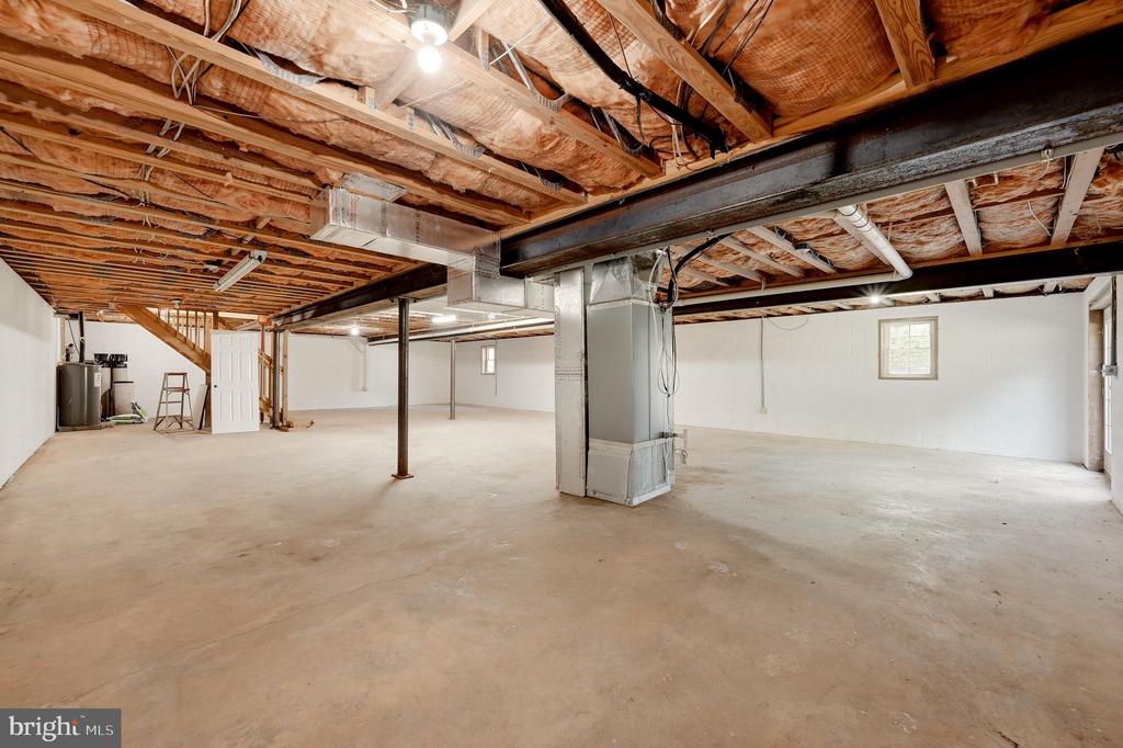 2983 OLD WINCHESTER ROAD