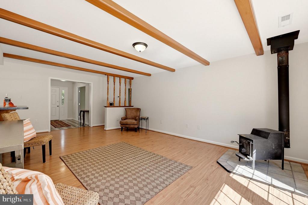 2983 OLD WINCHESTER ROAD