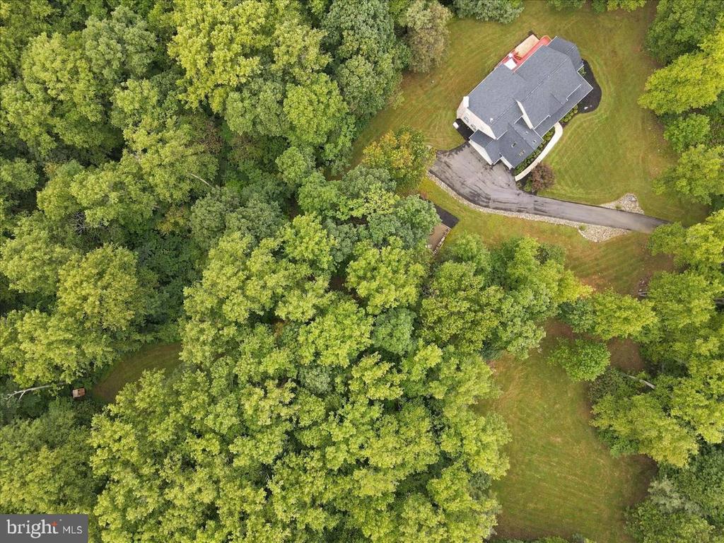1029 COULSON LANE
