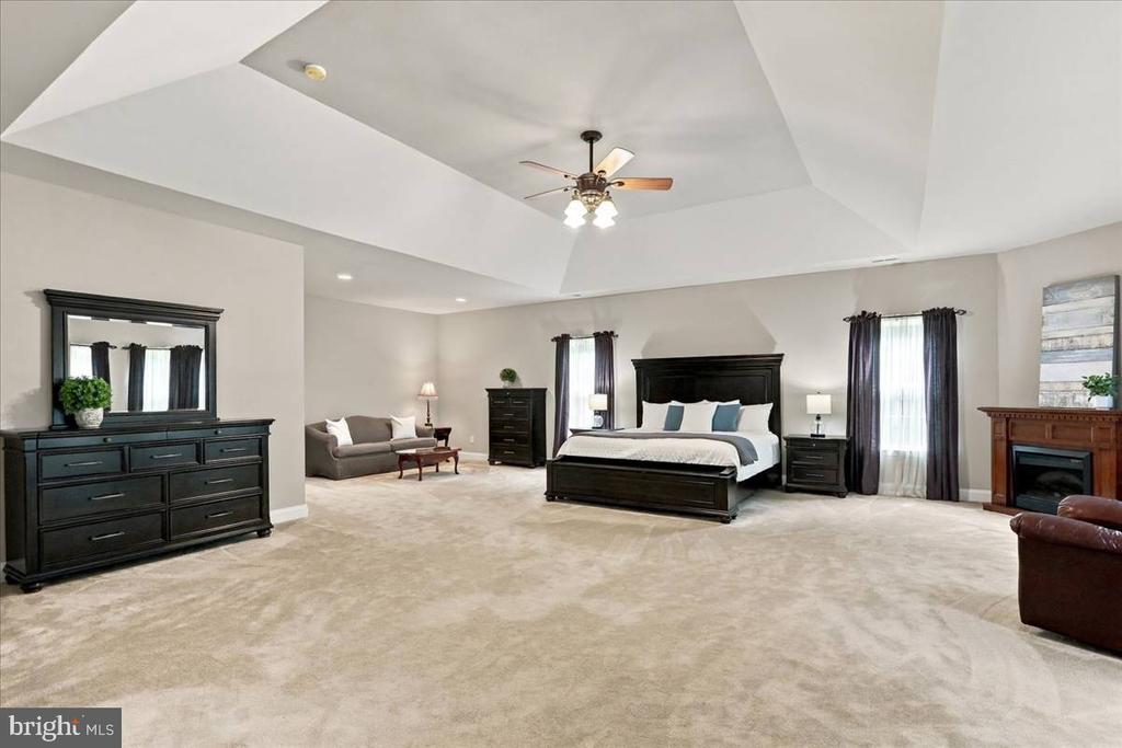 1029 COULSON LANE
