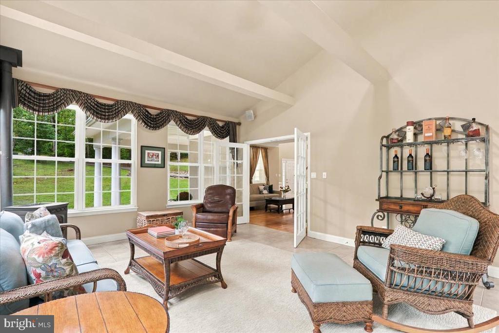 1029 COULSON LANE