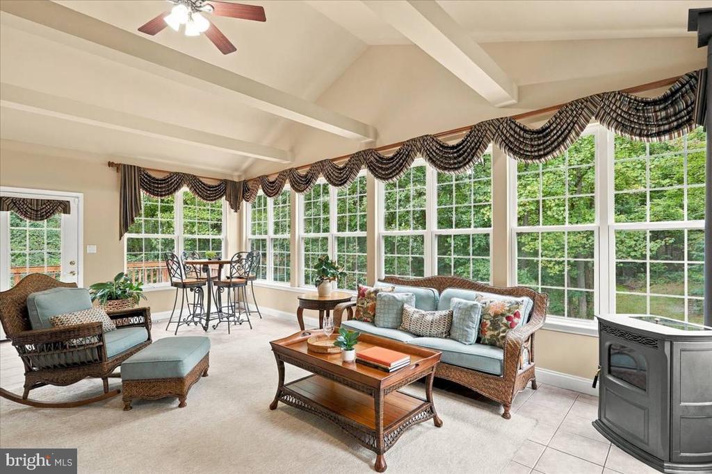 1029 COULSON LANE