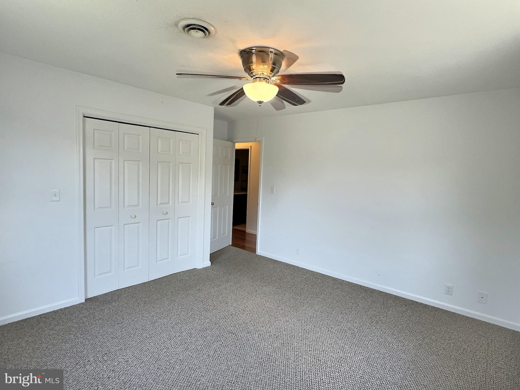 1303 Knoll Street