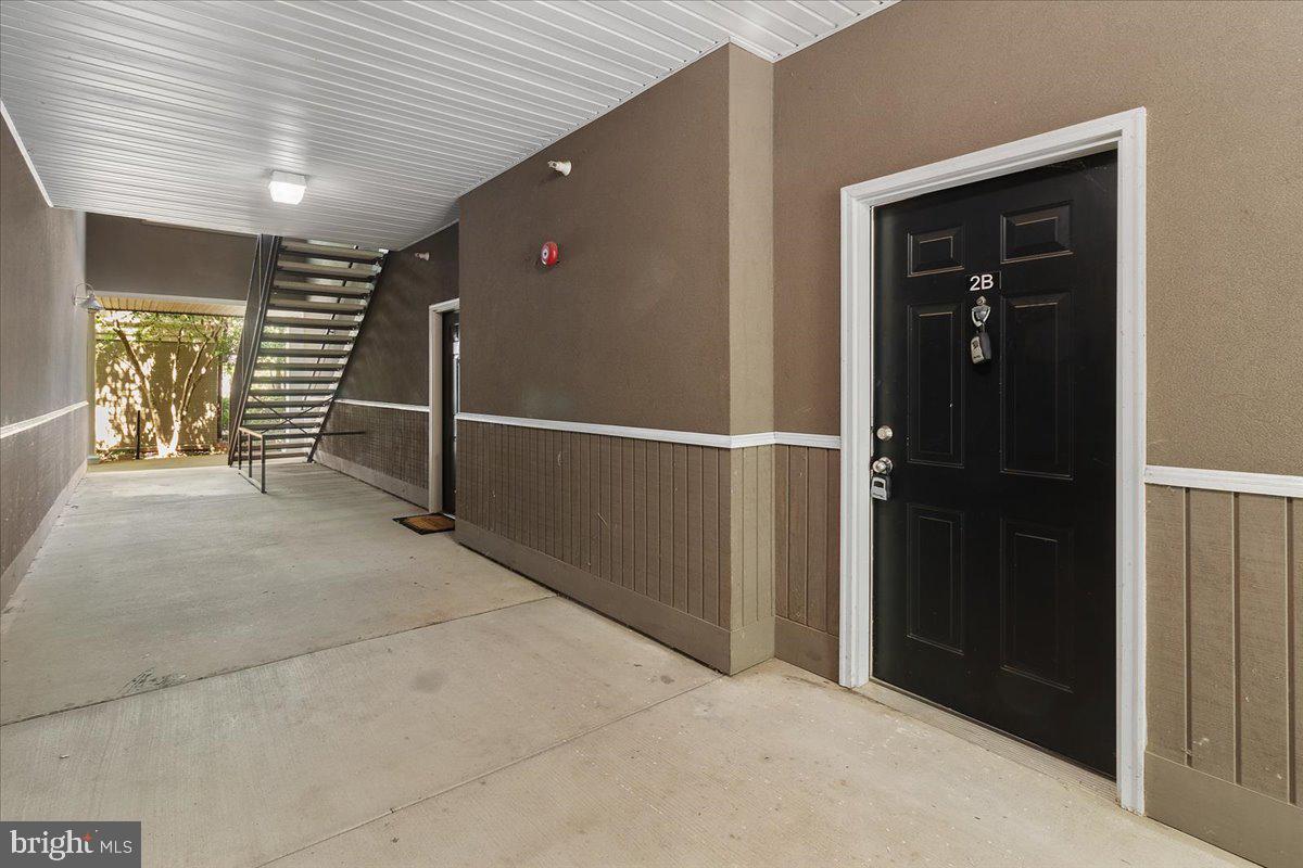 720 WALKER SQ SQ #2B