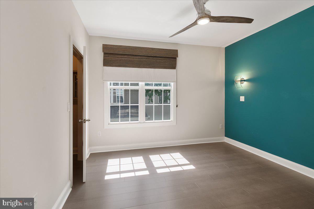 720 WALKER SQ SQ #2B