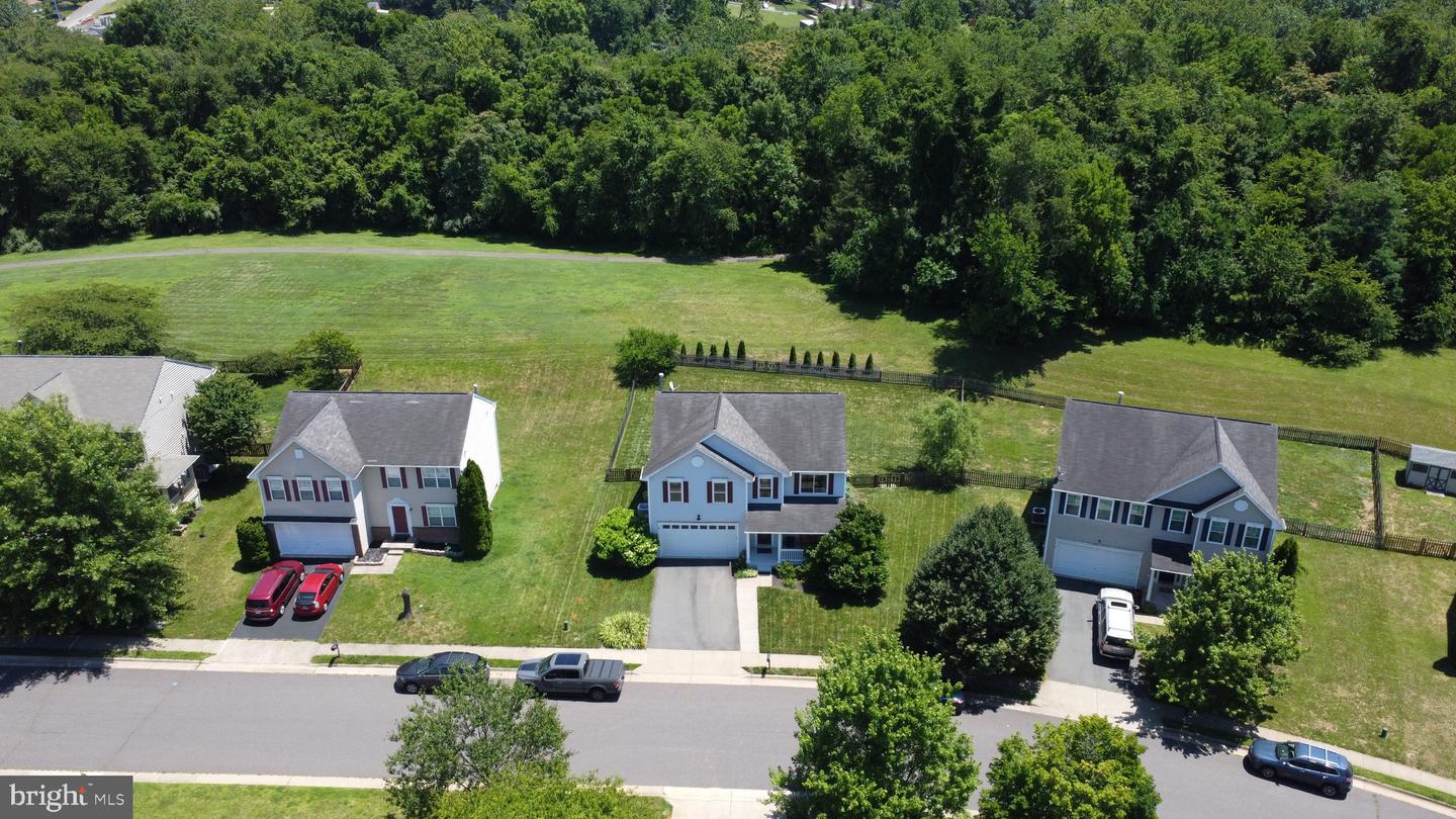 851 Woodcrest LOOP