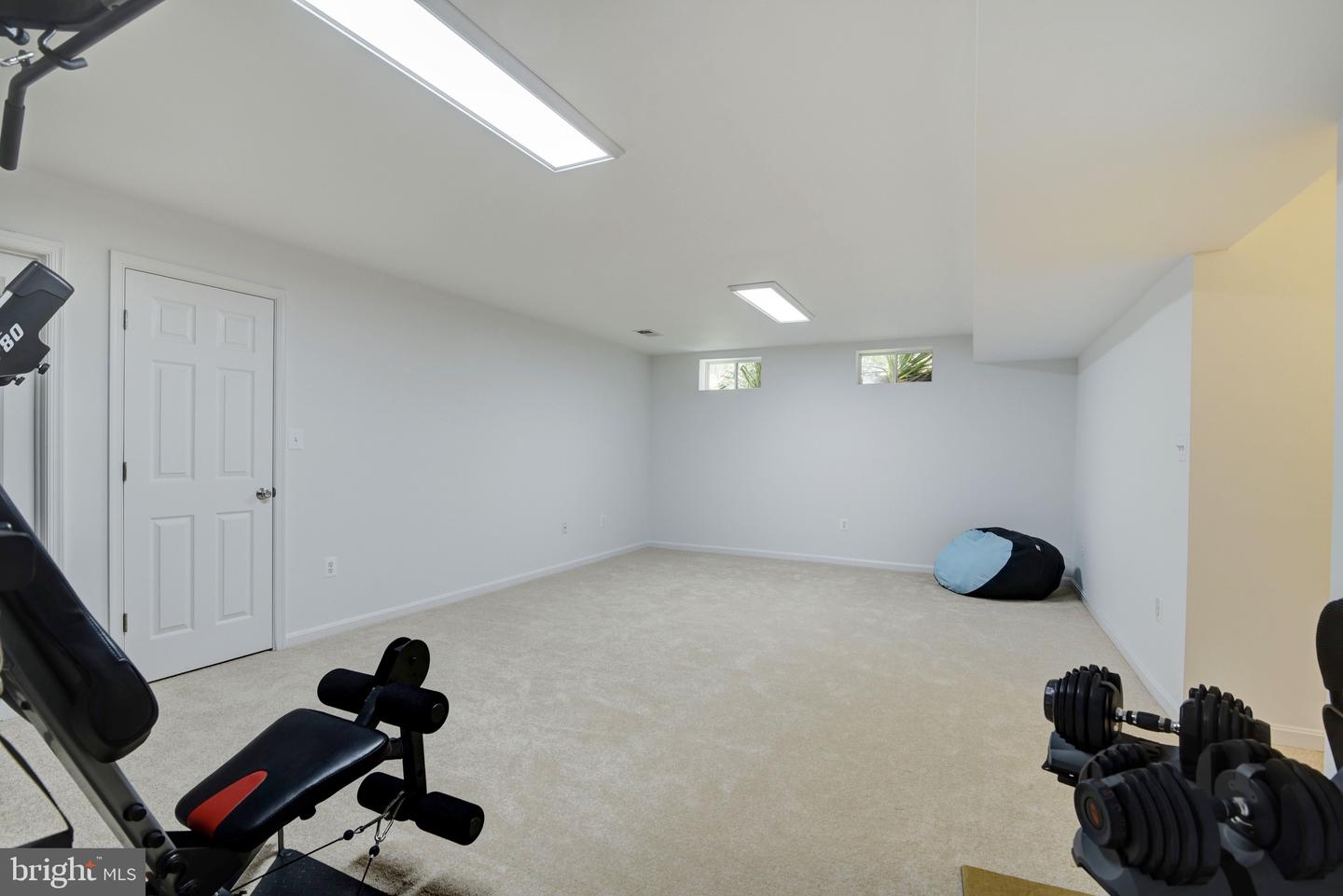851 Woodcrest LOOP
