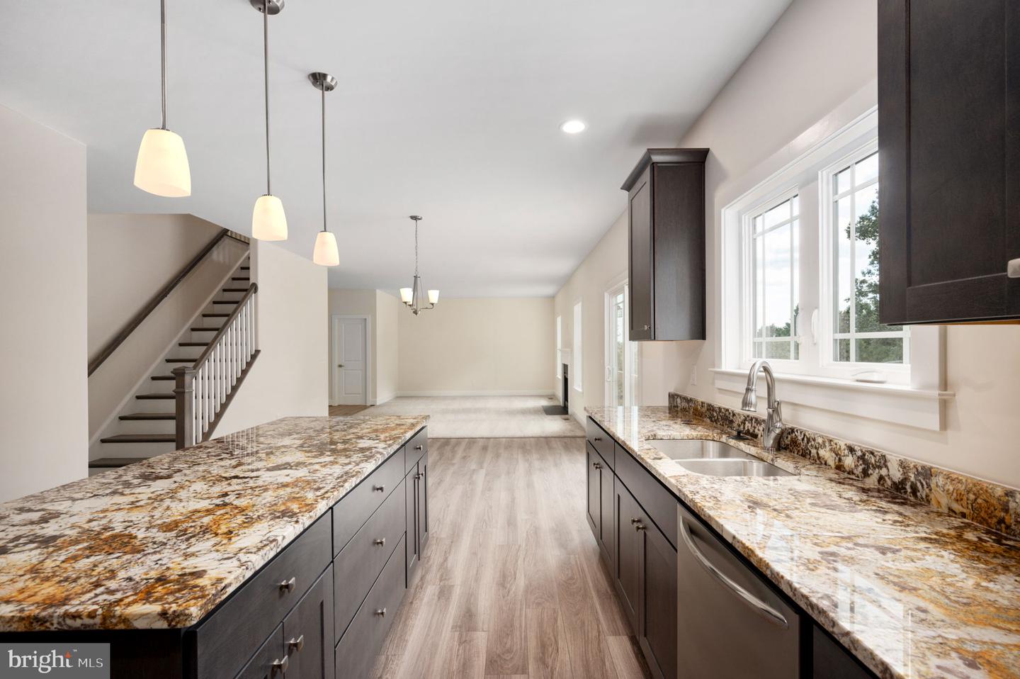 10614 Mountain Run LAKE