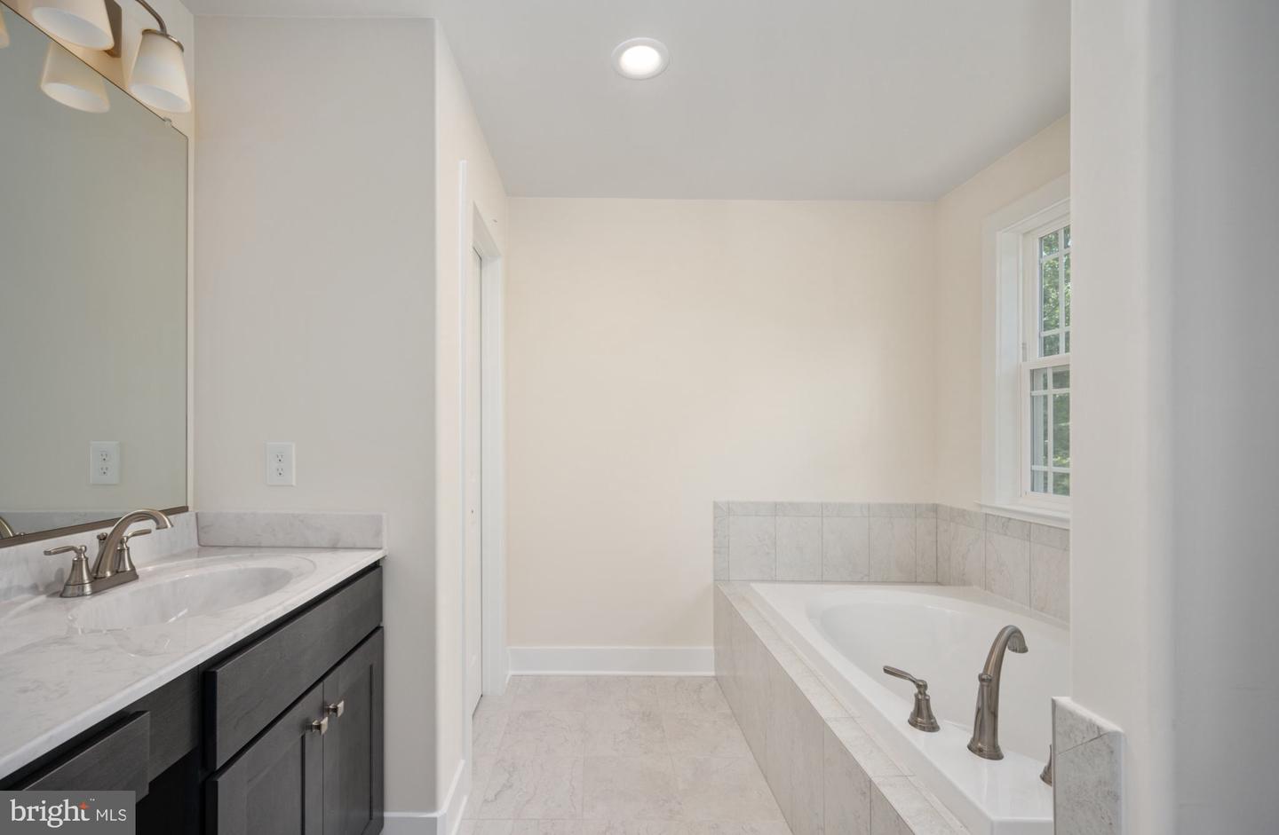 10614 Mountain Run LAKE