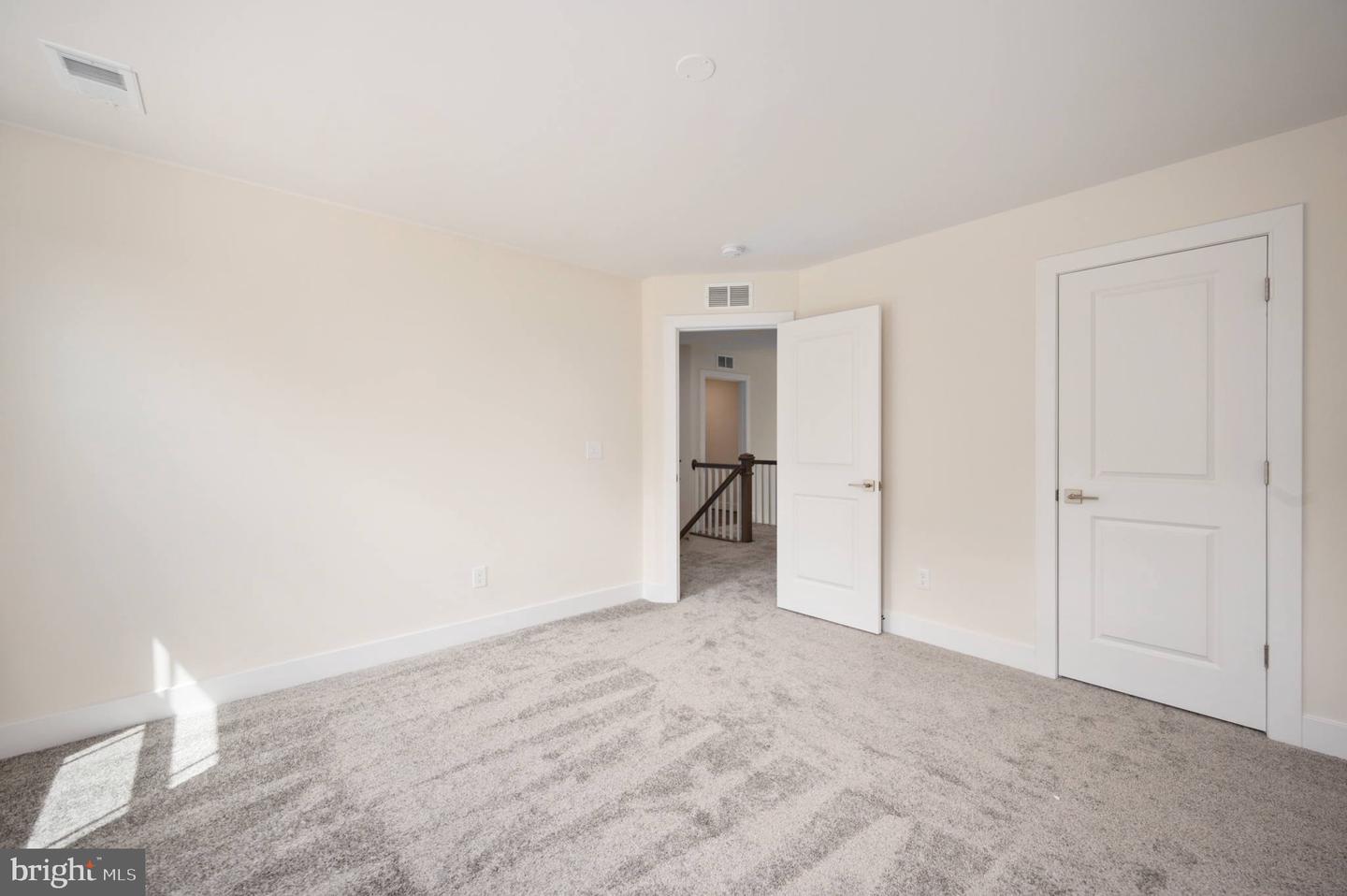 10614 Mountain Run LAKE