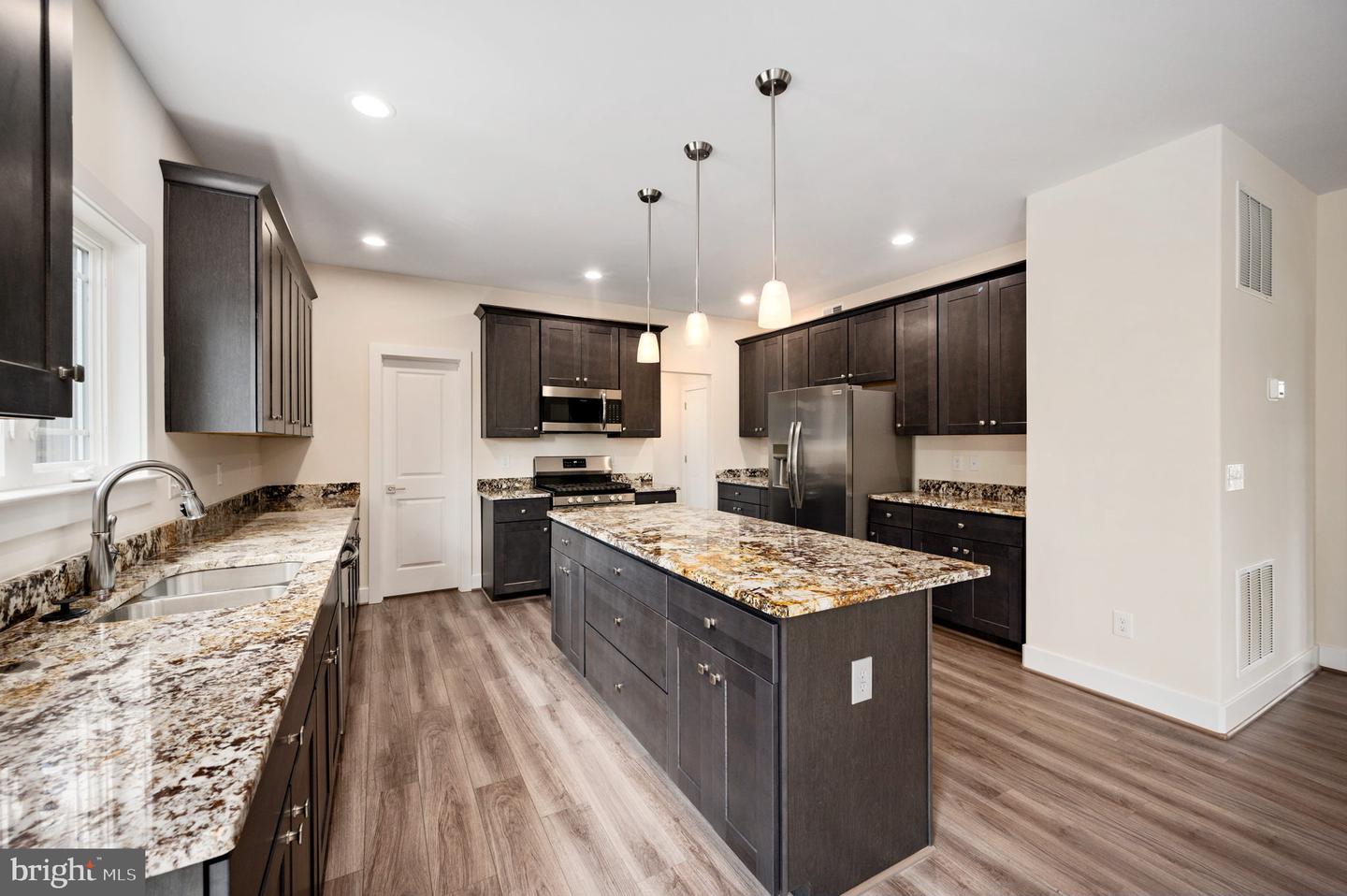 10614 Mountain Run LAKE