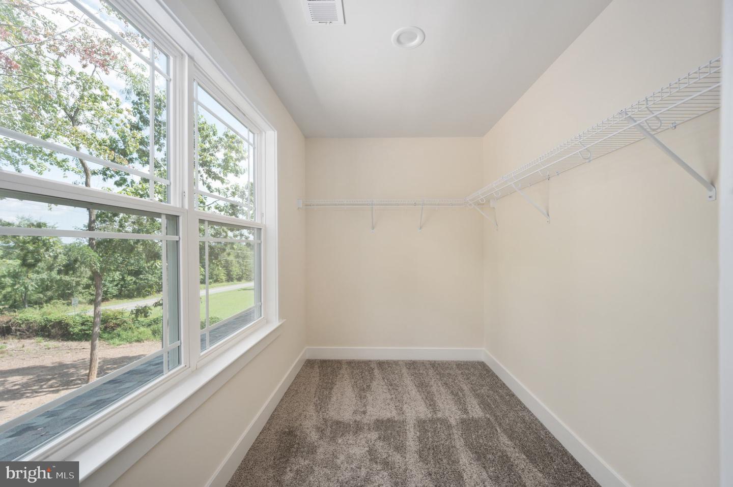10614 Mountain Run LAKE