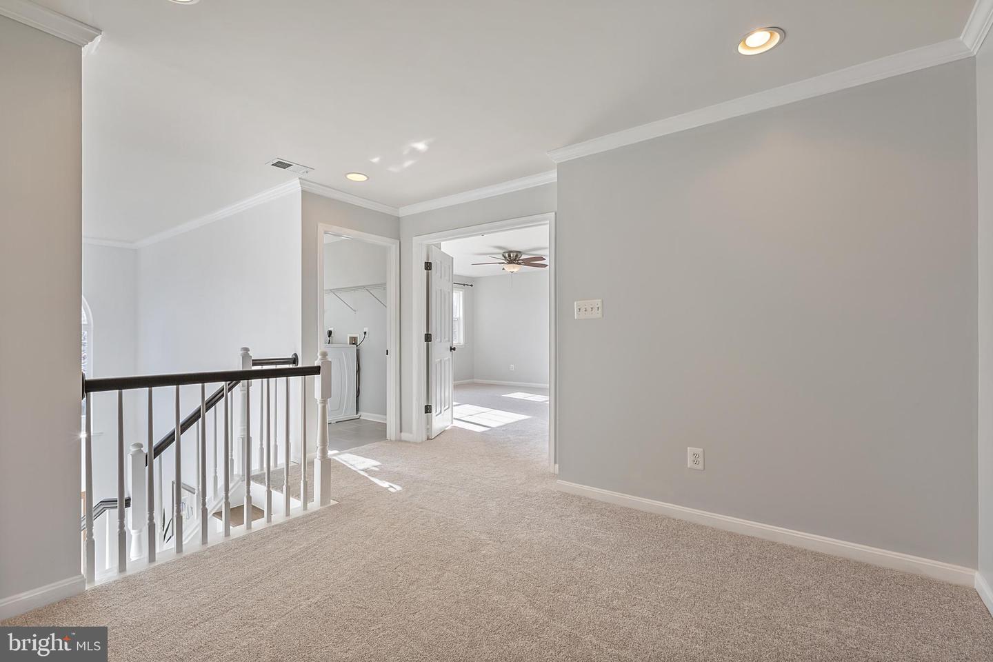 631 Holly Crest DRIVE