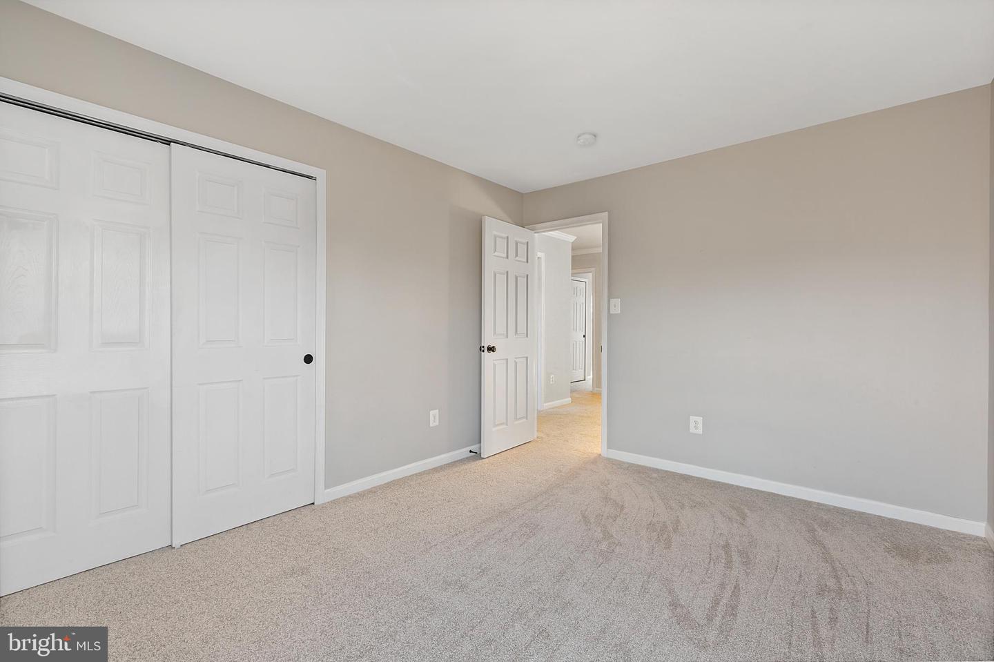 631 Holly Crest DRIVE