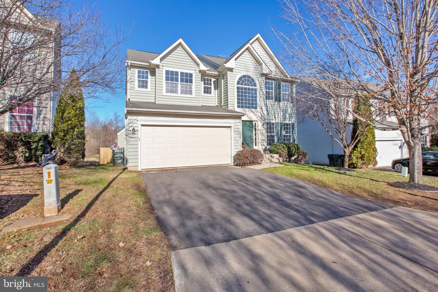 631 Holly Crest DRIVE