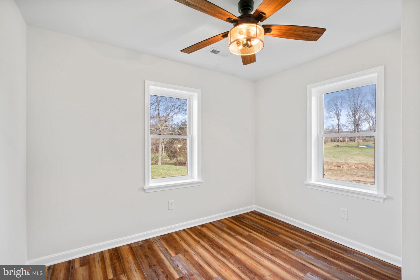 9229 Sperryville PIKE