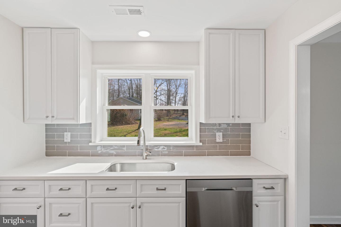 9229 Sperryville PIKE