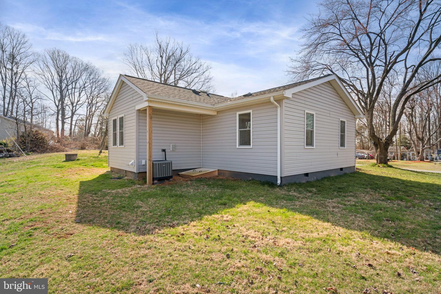 9229 Sperryville PIKE