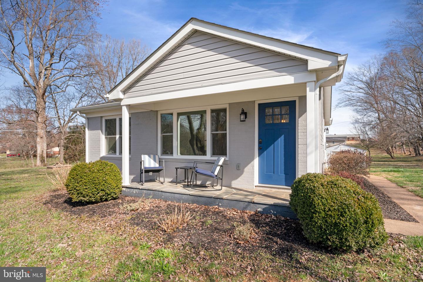 9229 Sperryville PIKE