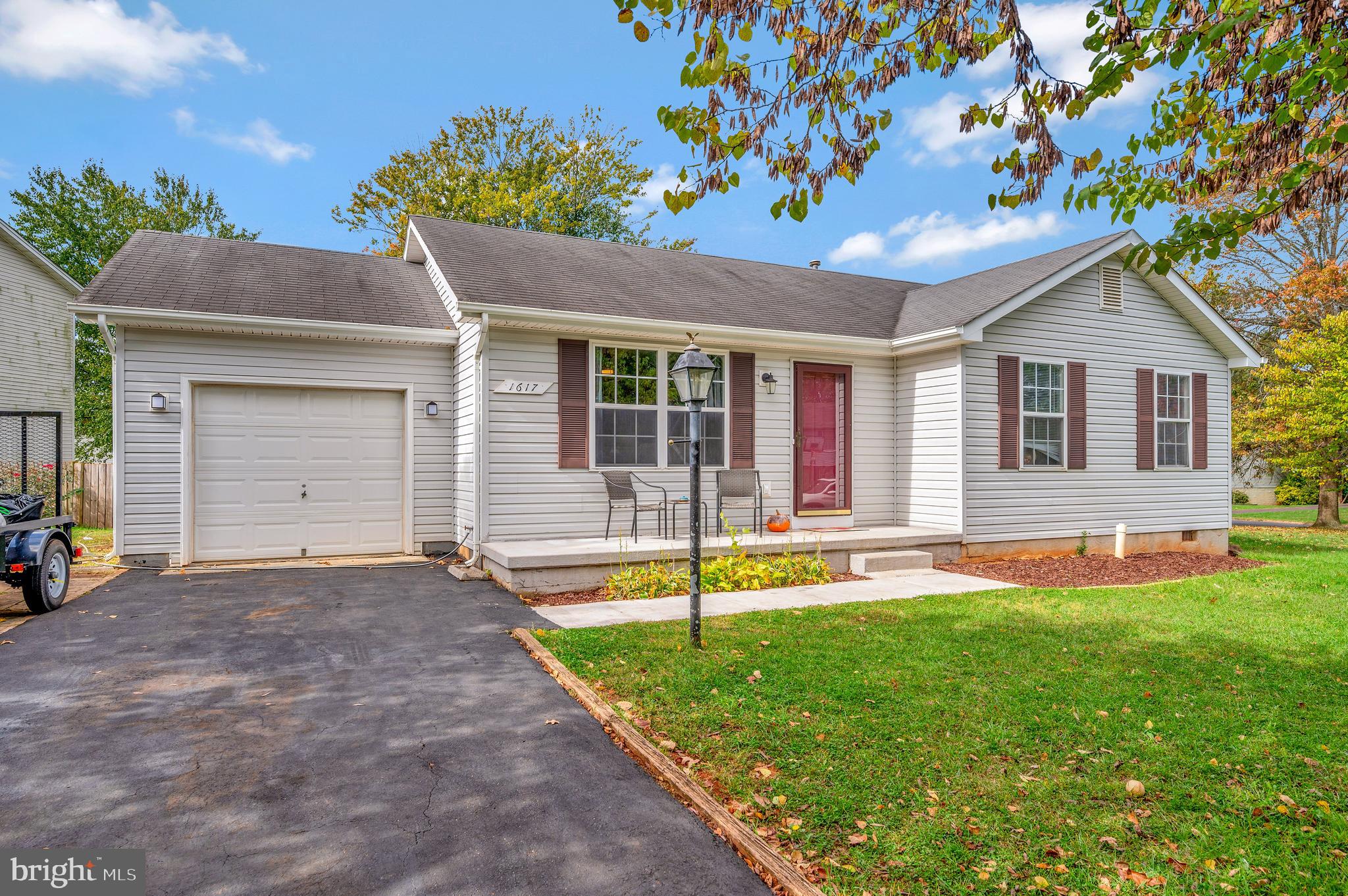 1617 Harrier Ln