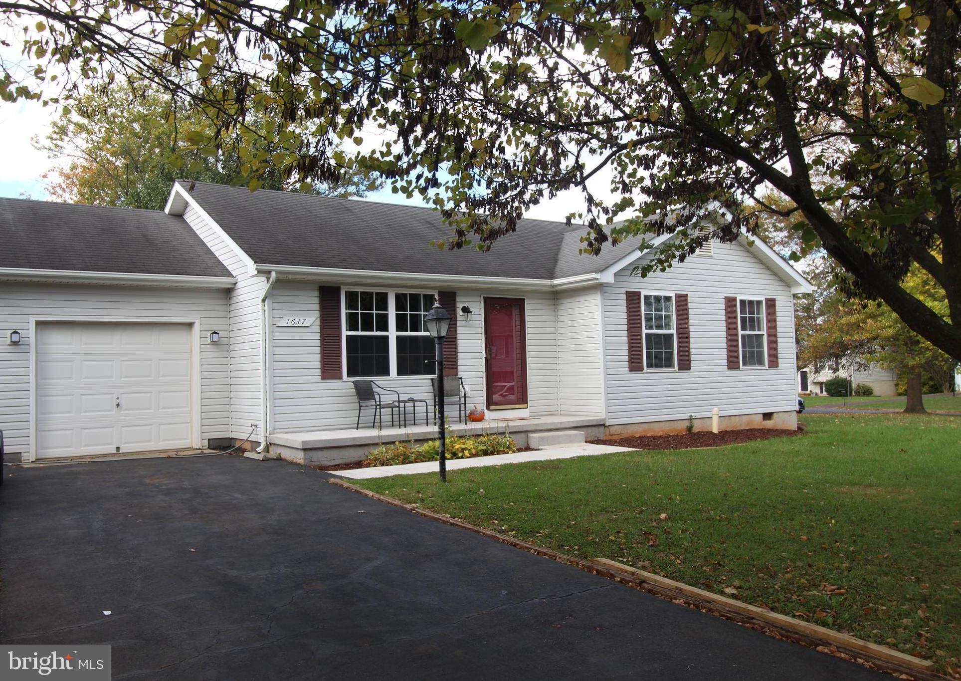 1617 Harrier Ln