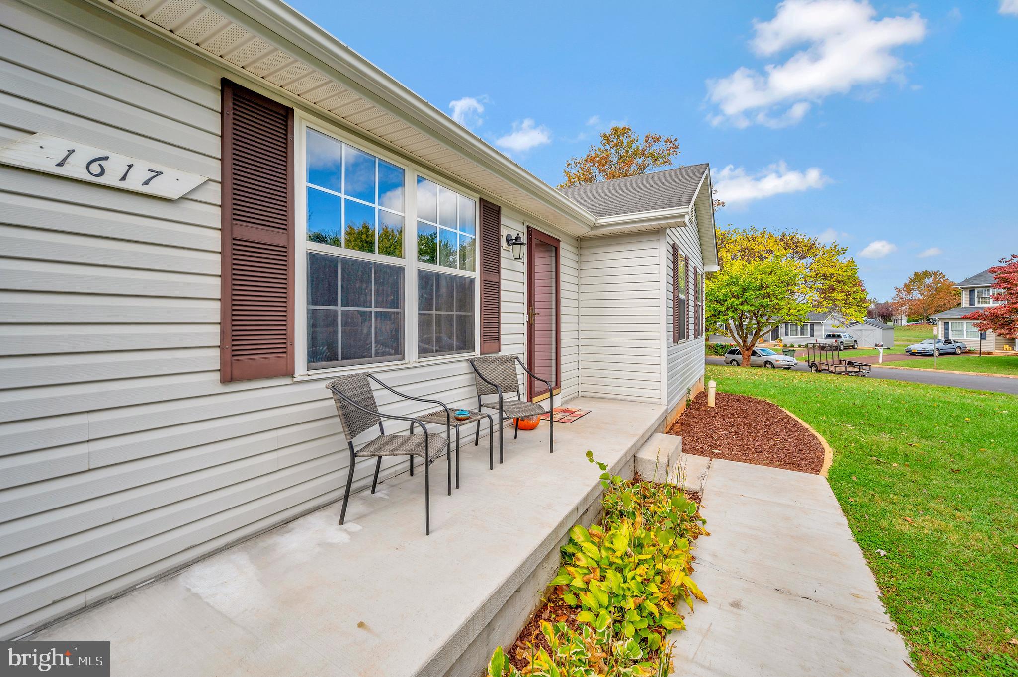 1617 Harrier Ln