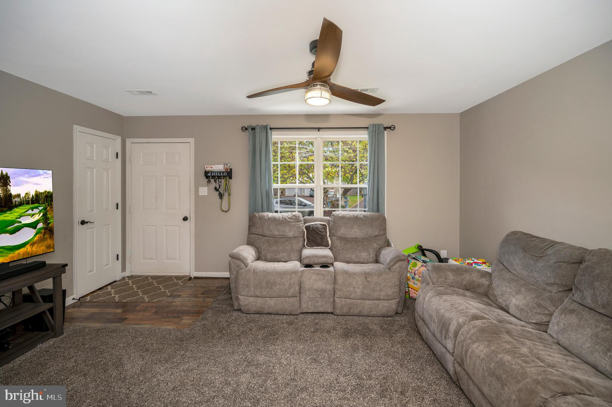 1617 Harrier Ln