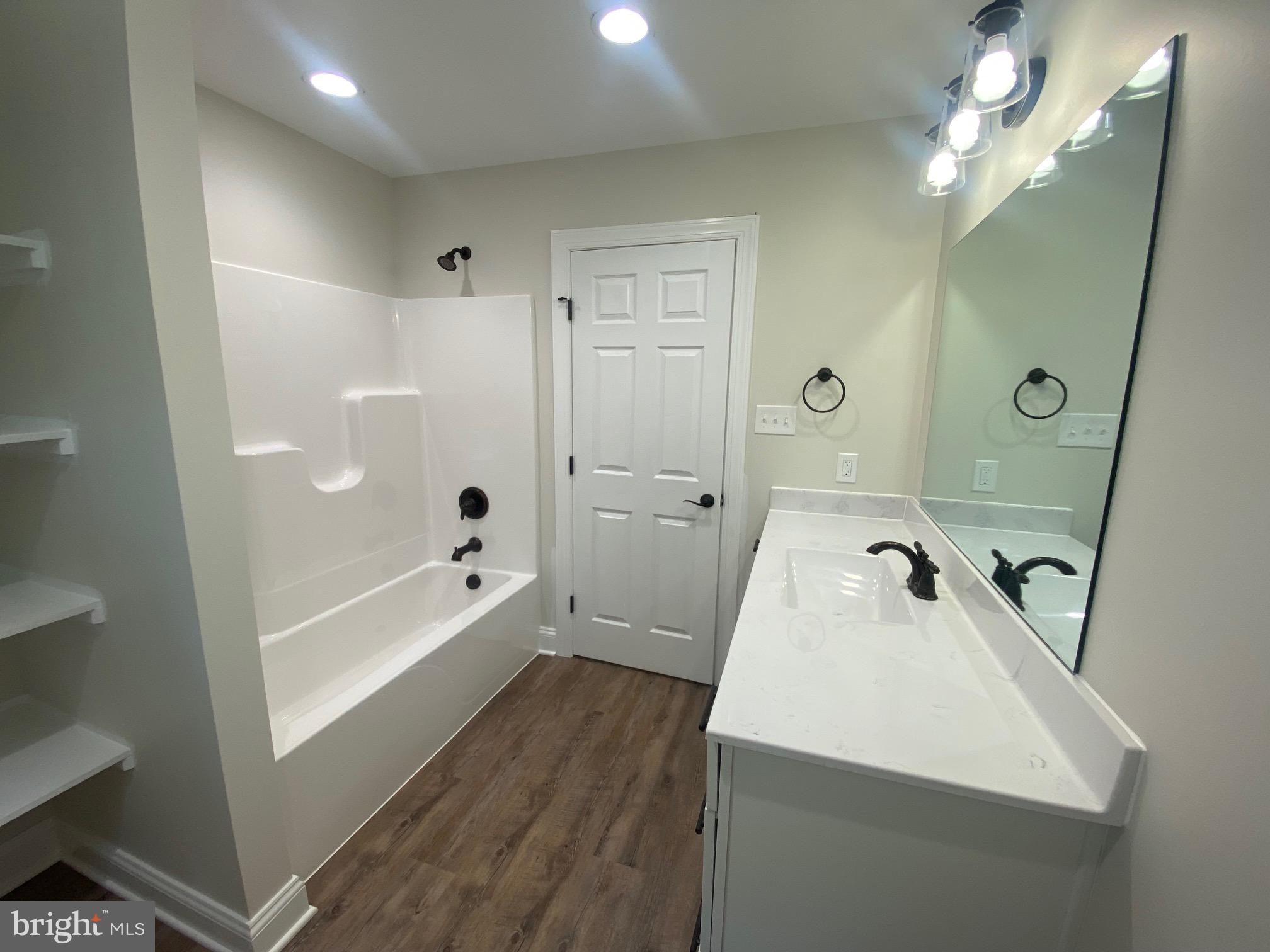 10207 JOHN JAMESON PLACE