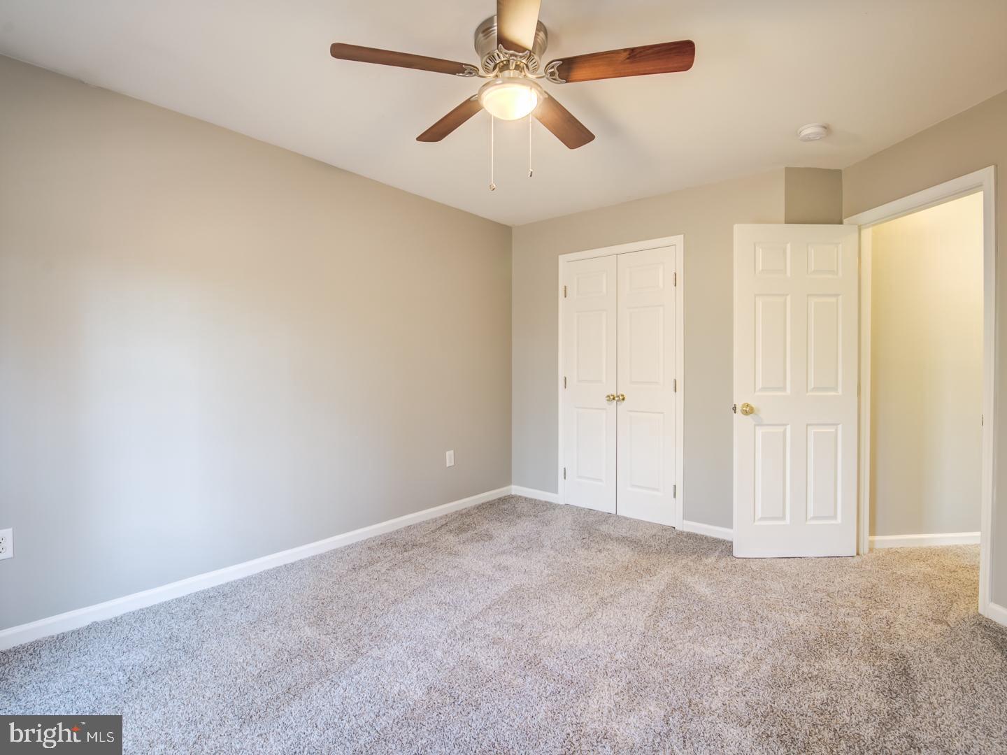 2033 LEEHIGH DRIVE