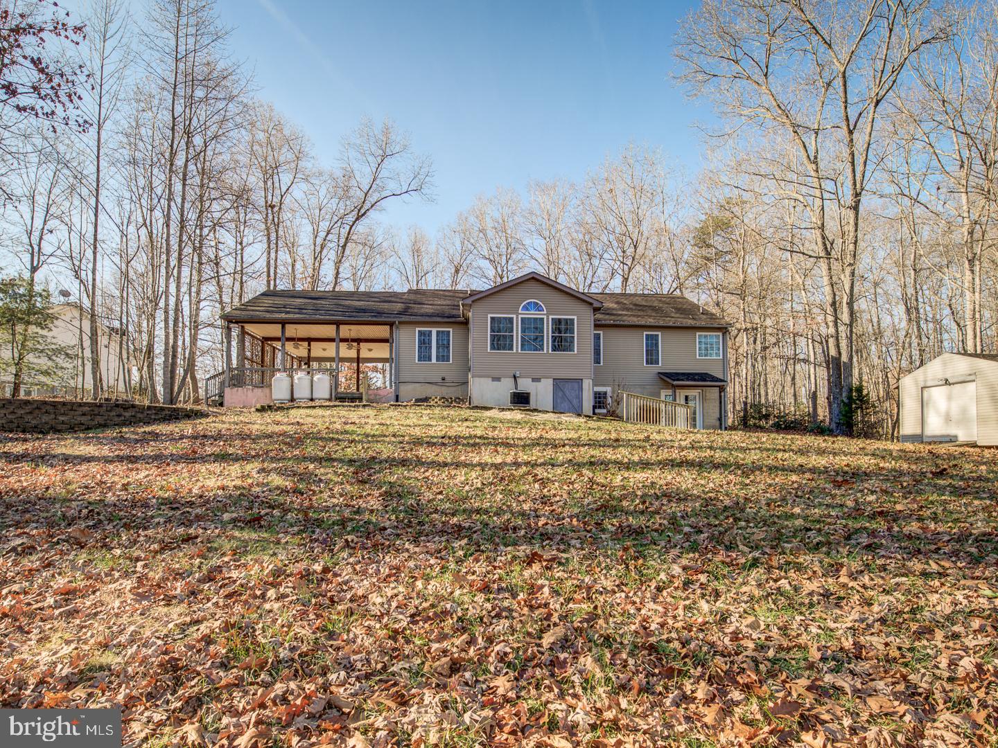2033 LEEHIGH DRIVE