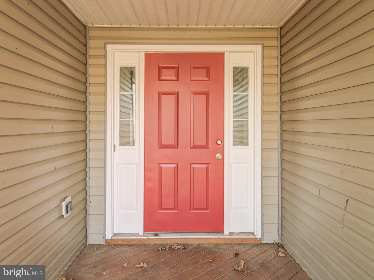 2033 LEEHIGH DRIVE