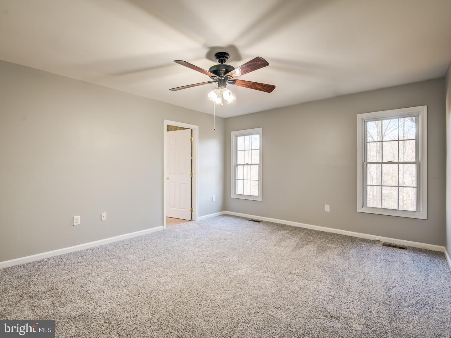 2033 LEEHIGH DRIVE