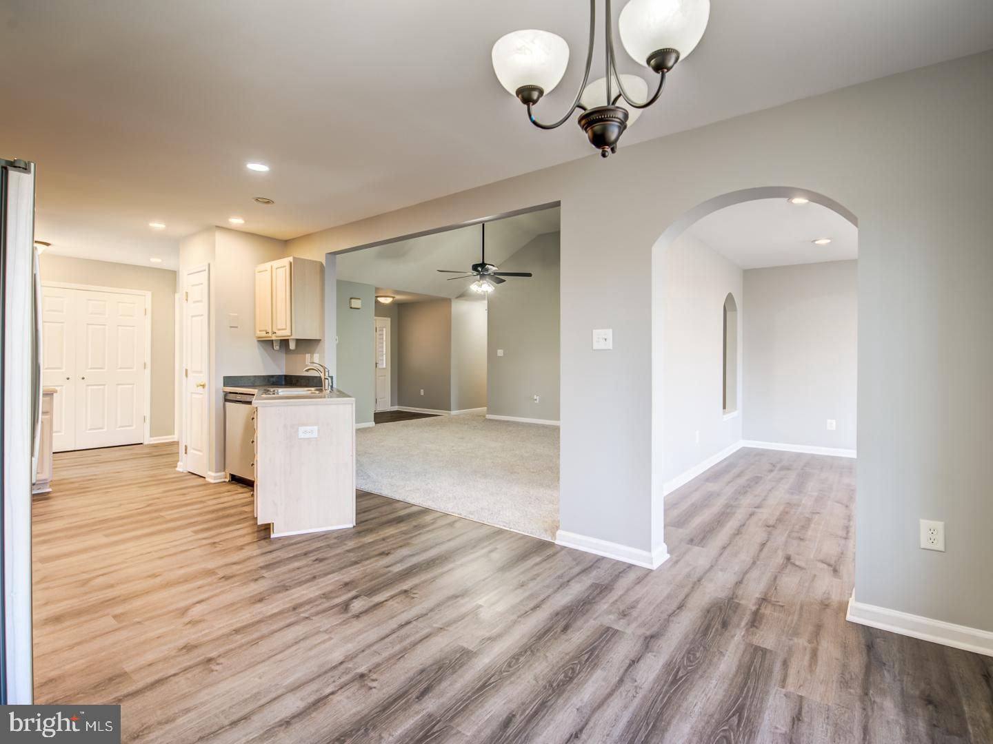 2033 LEEHIGH DRIVE