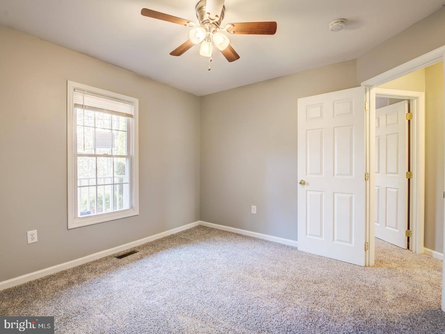 2033 LEEHIGH DRIVE
