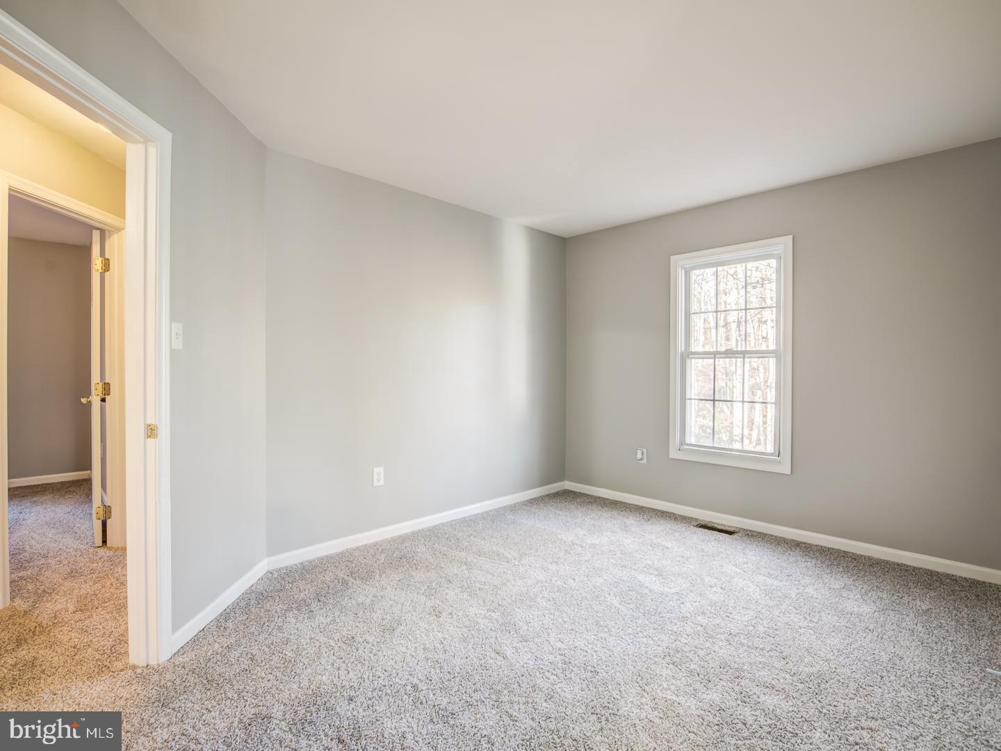 2033 LEEHIGH DRIVE