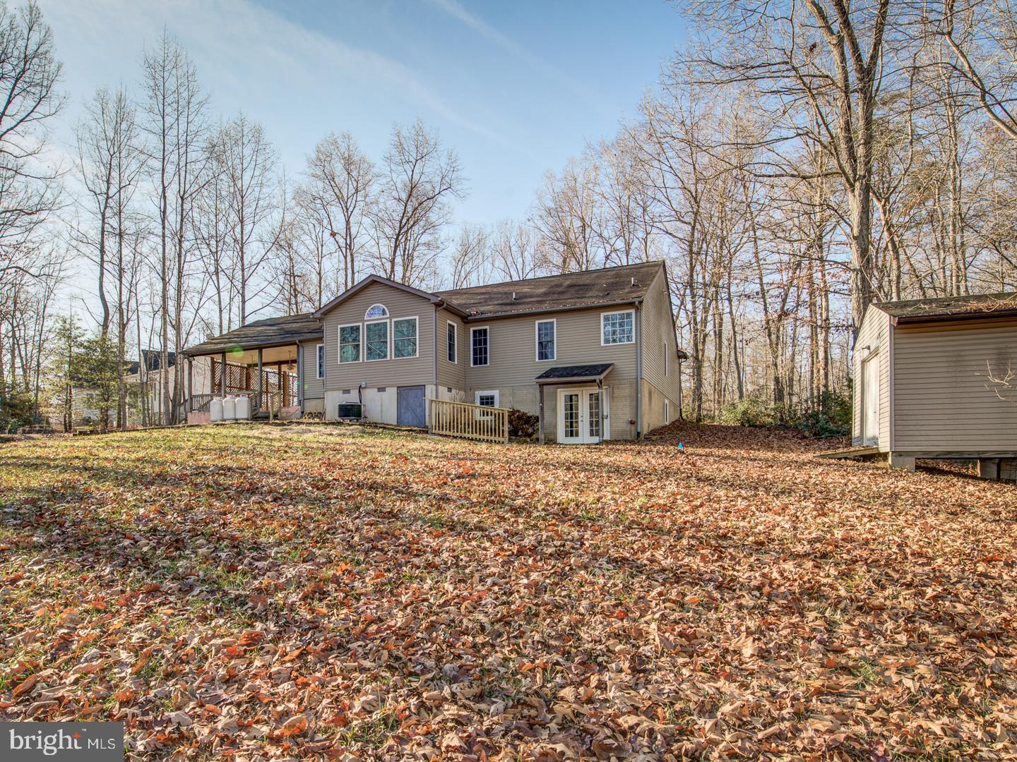 2033 LEEHIGH DRIVE